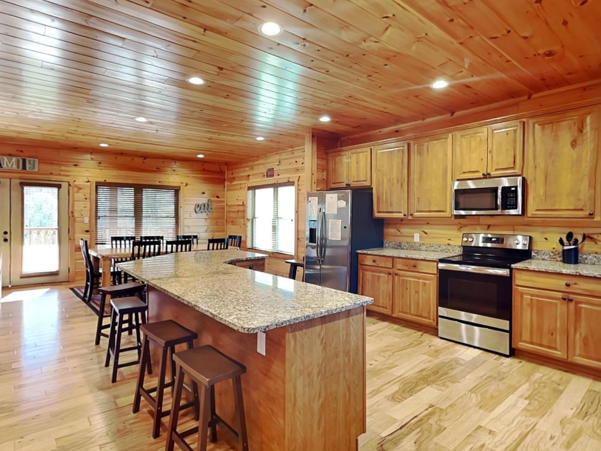 Gatlinburg Escape, 5 Bedrooms, Hot Tub, Arcade, Game Room, Sleeps 16 Buitenkant foto